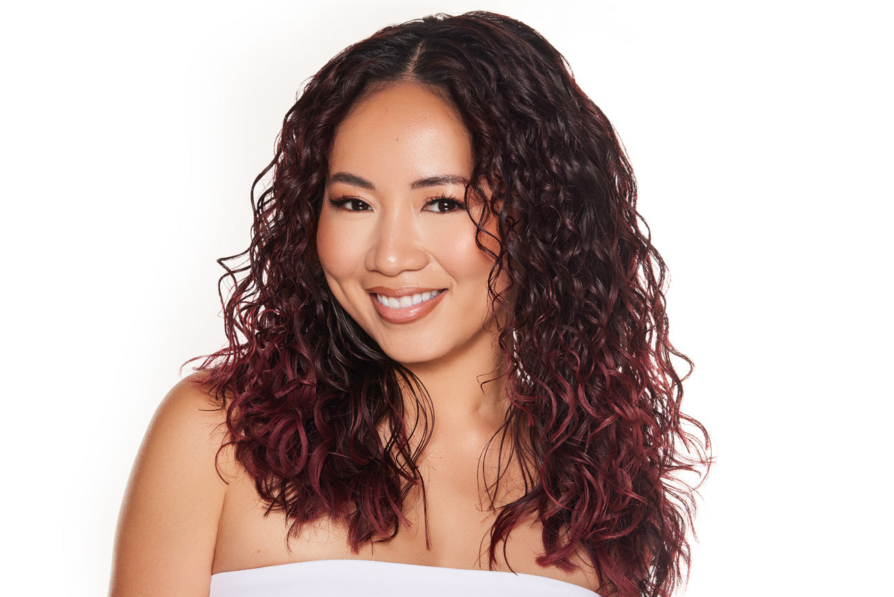 Recreate Karol G's Effortless Mermaid Waves by Celebrity Hair Stylist –  Rizos Curls